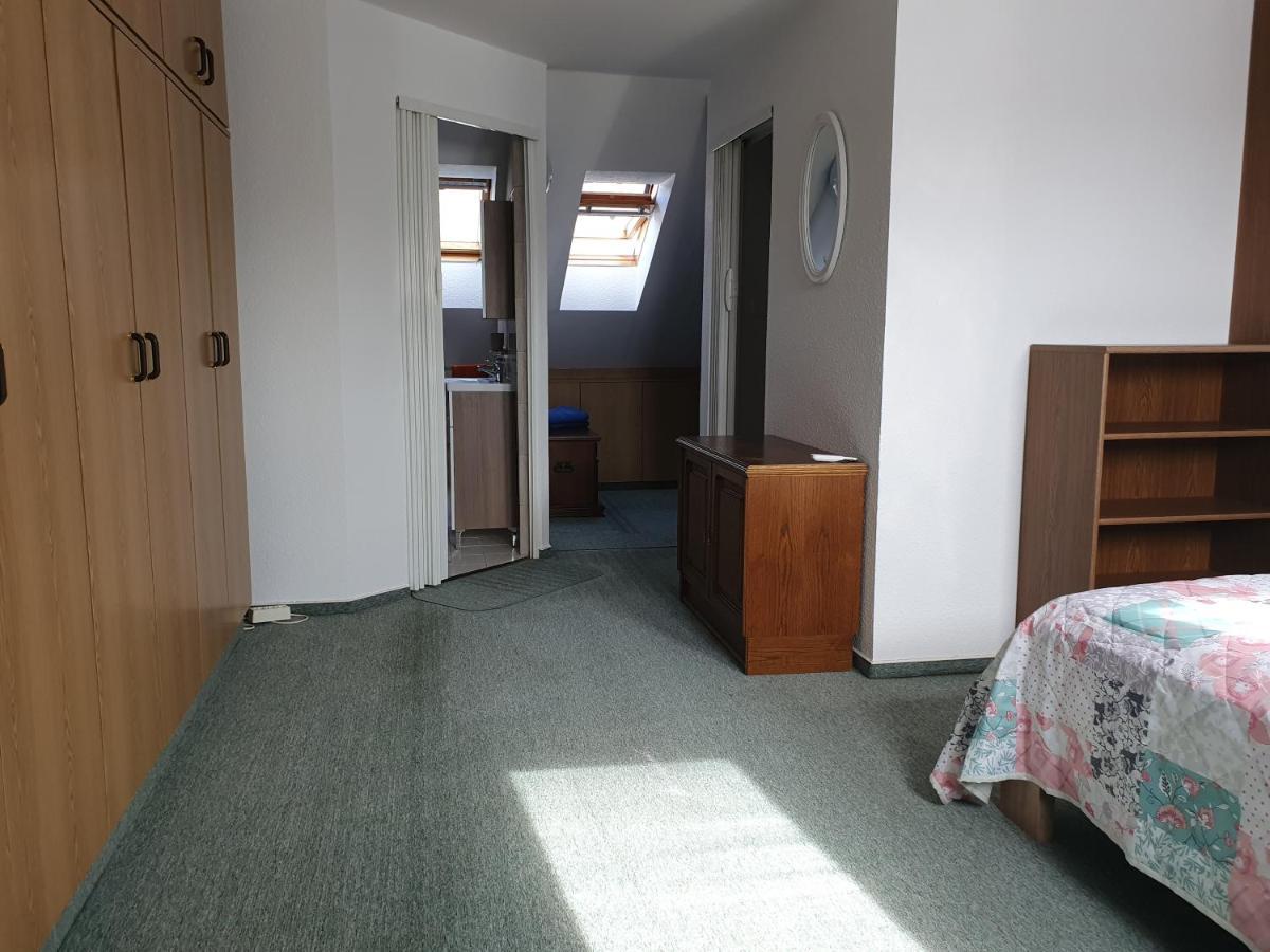 Hévíz Flower Apartment מראה חיצוני תמונה